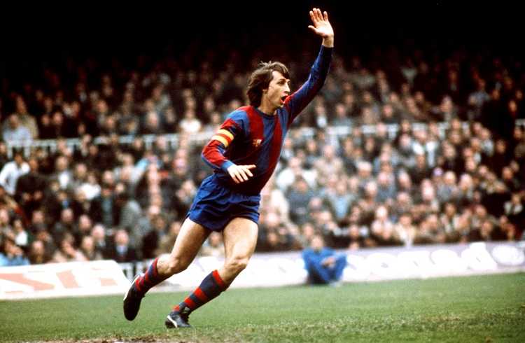 Johan Cruyff được người hâm mộ gọi là Thánh